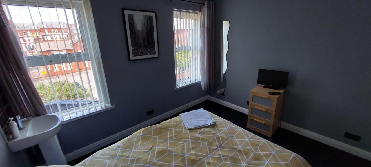 ブラックプール The Clevedon Bed & Breakfast エクステリア 写真
