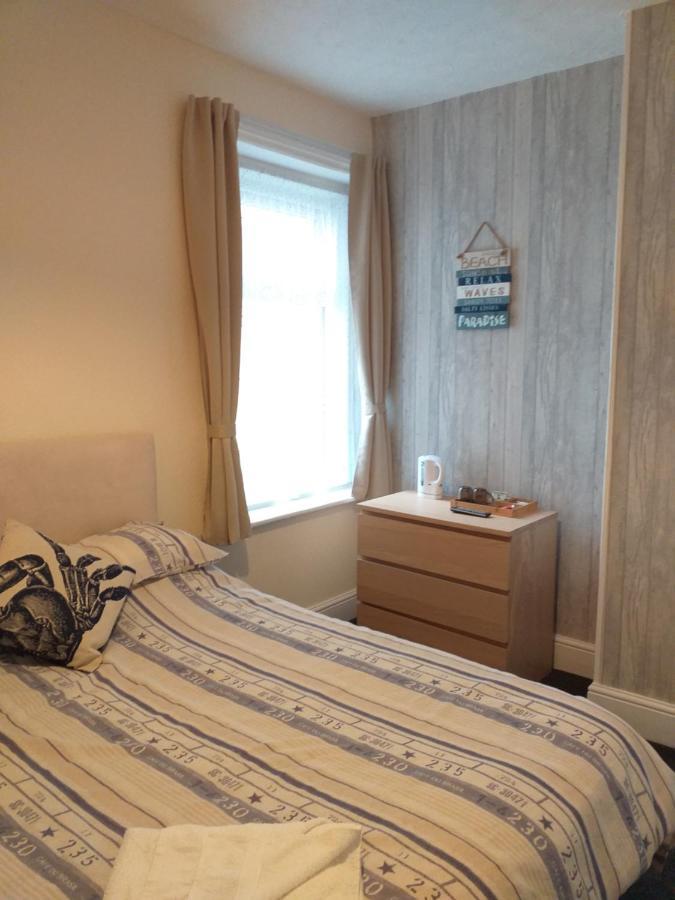 ブラックプール The Clevedon Bed & Breakfast エクステリア 写真