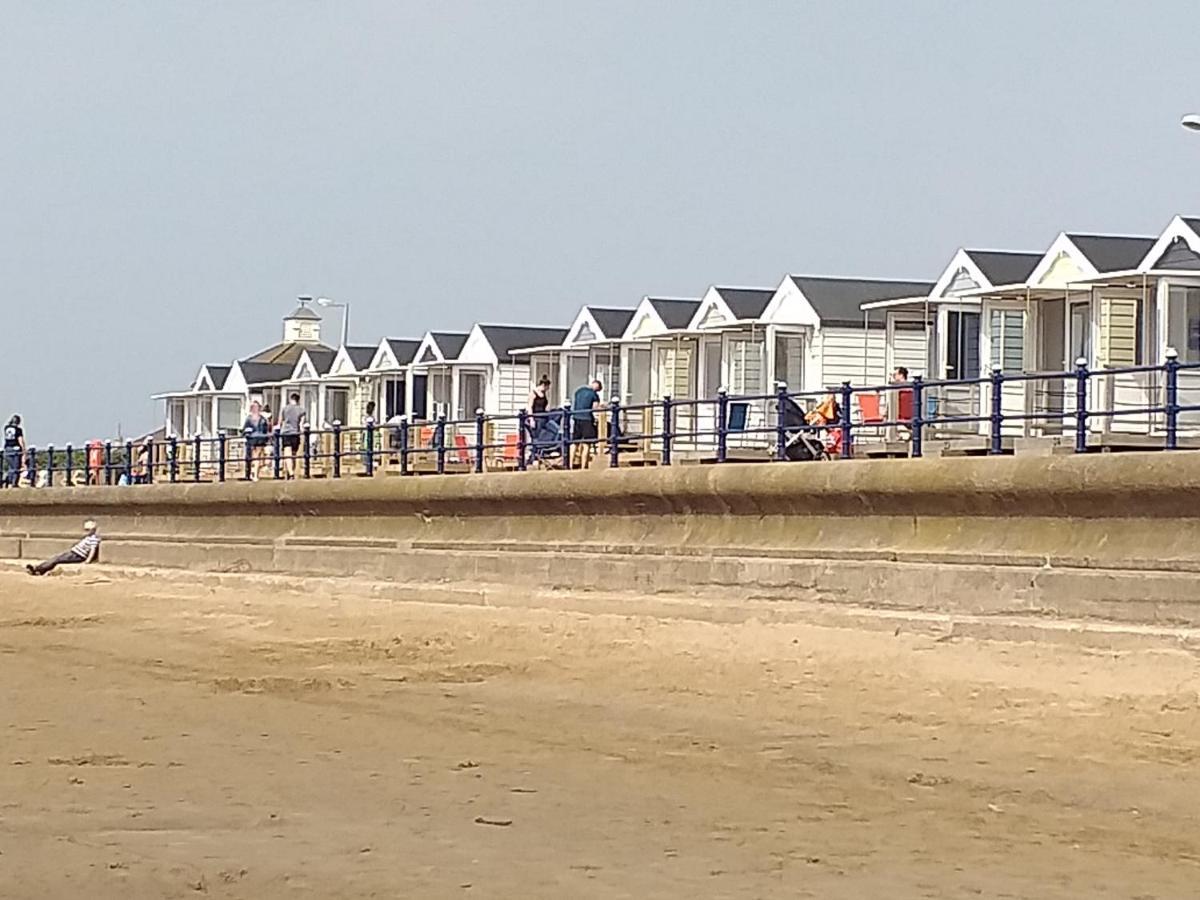 ブラックプール The Clevedon Bed & Breakfast エクステリア 写真